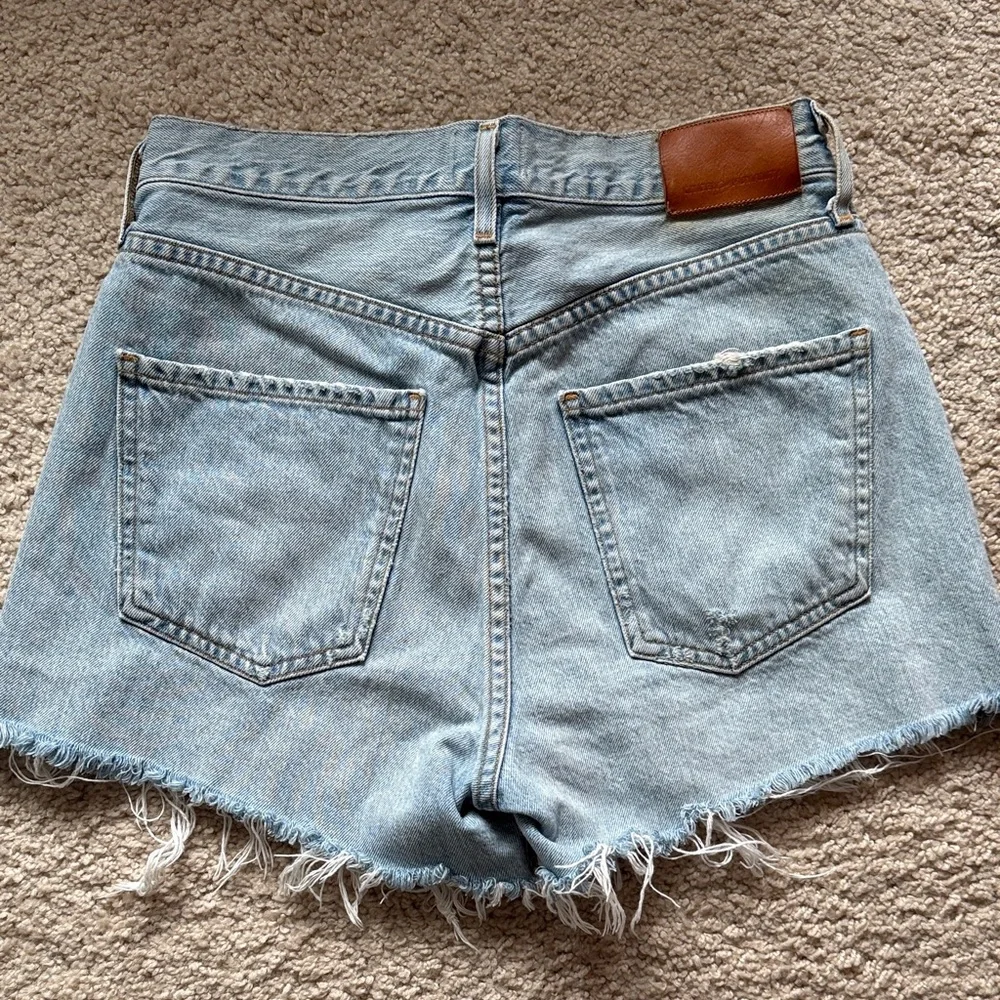 Citizens Of Humanity Light Blue Frayed Jean Shorts - Picture 3 of 4